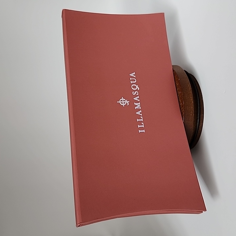 Illamasqua Unveiled Artistry Palette